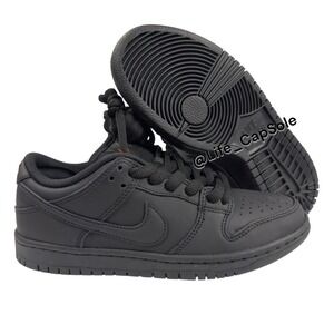 Size 5 Men's / 6.5 Wn's Nike SB Dunk Low Pro ISO Triple Black Orange FJ1674-001‎